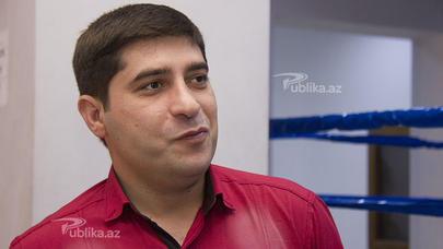 Əməkdar məşqçi: “Ailəsini aldadan Avropa mükafatçısını zaldan qovdum”